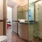 Casa de hóspedes Residenza Girardi 3*